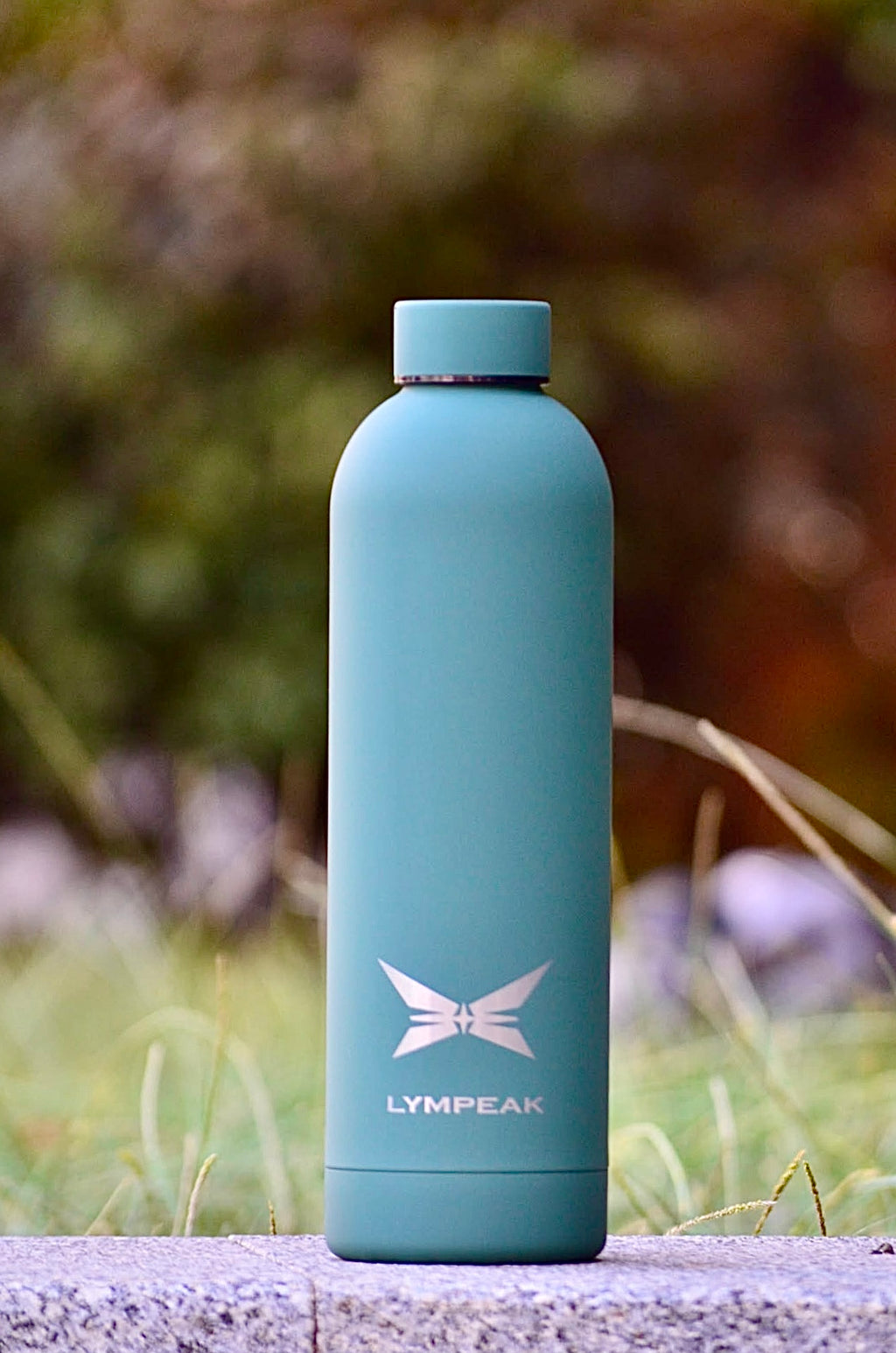 ESSENCIAL | Botella Térmica Slim 750 ml - Verde Militar