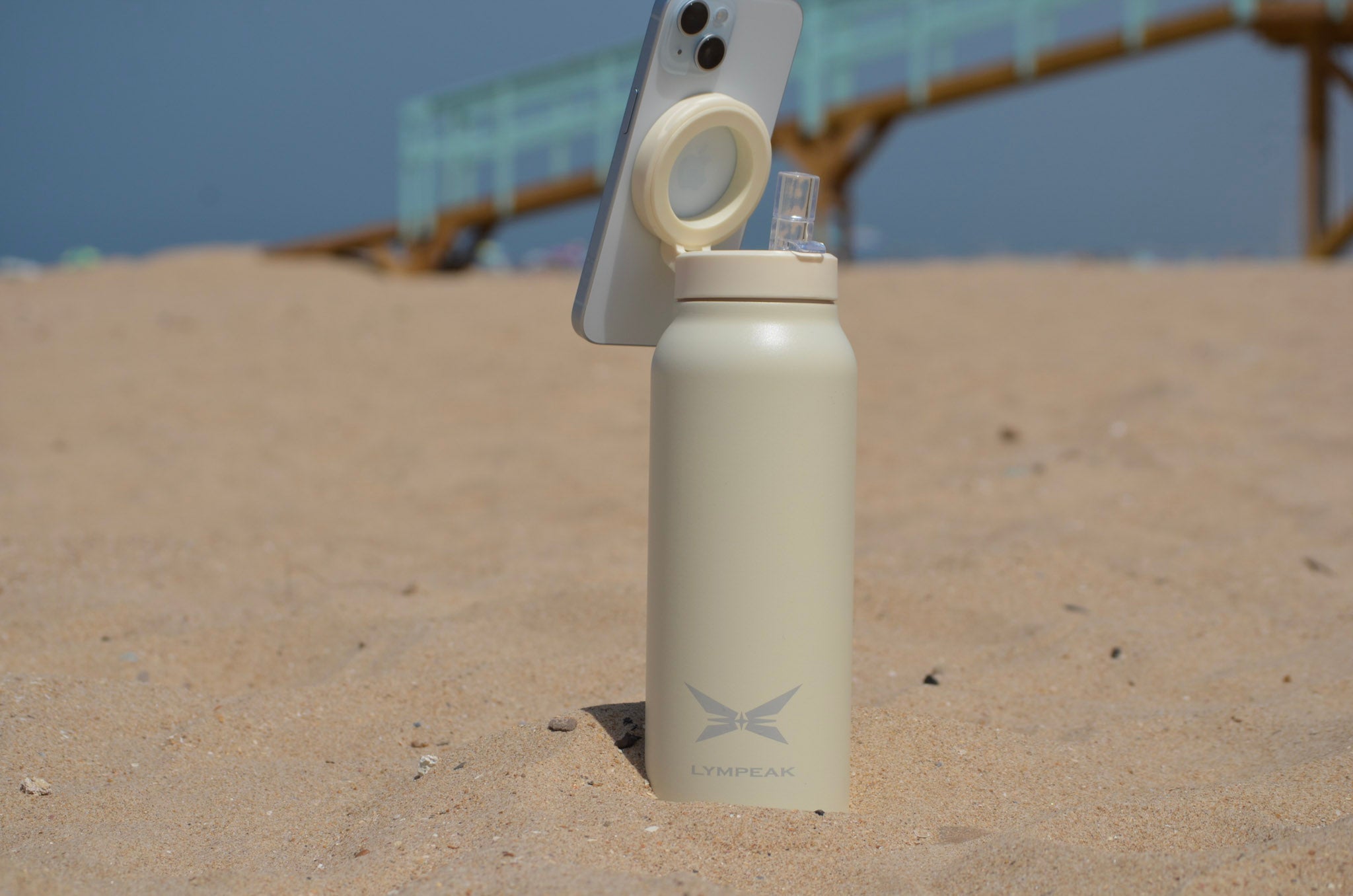 GEZEN | Botella Deportiva con Anillo Magnético 710 ml - Blanco Ivory